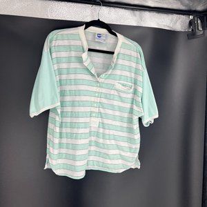 Extra Touch - Vintage button down pocket tee
